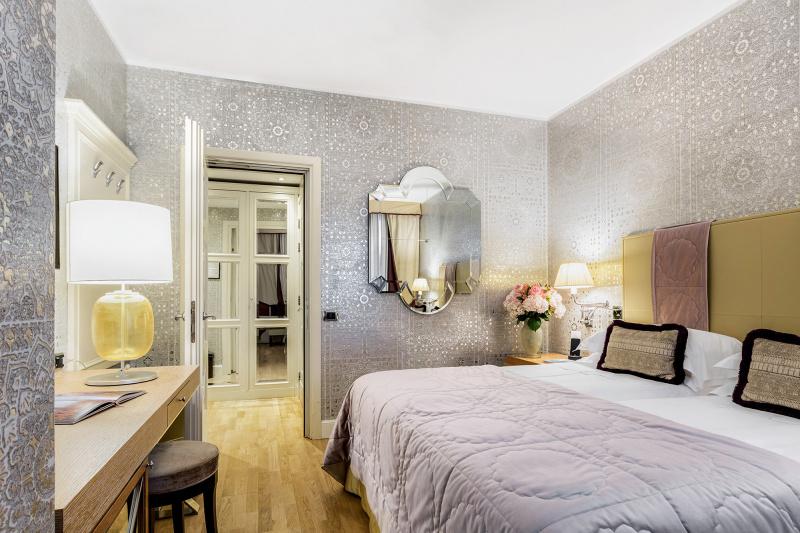 Accessible double bedroom at Splendid Venice.