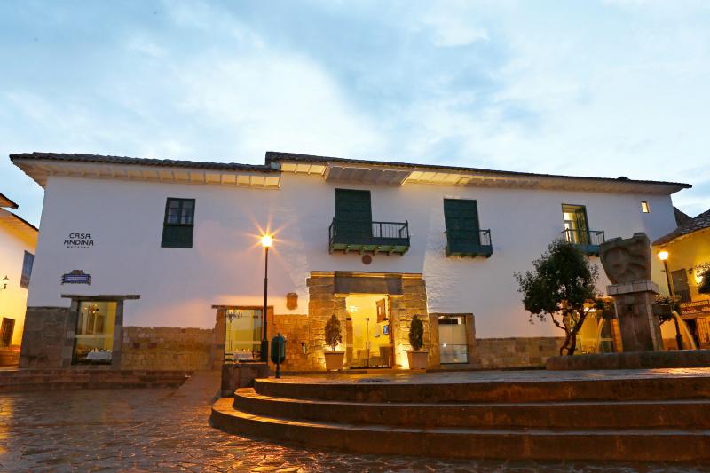 Casa Andina Premium Cusco entrance and patio